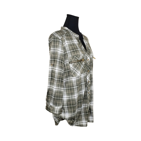 NWT Eden & Olivia Top - Picture 3 of 9